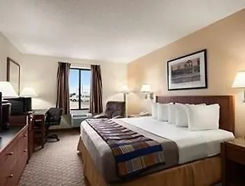Hotel Days By Wyndham Oglesby/ Starved Rock Oglesby