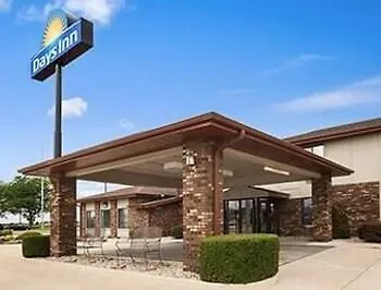 Days By Wyndham Oglesby/ Starved Rock Hotel