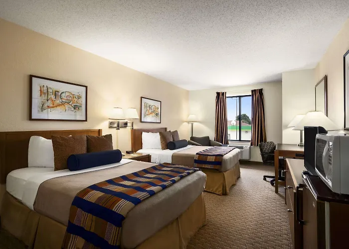Hotel Days By Wyndham Oglesby/ Starved Rock
