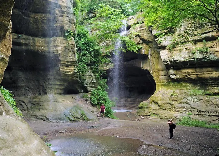 Days By Wyndham Oglesby/ Starved Rock Hotel 3*
